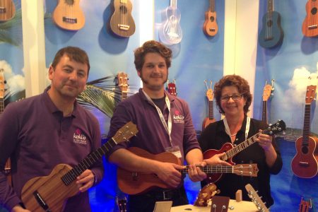 Musikmesse 2015: Ein Messestand voller Ukulelen - Ukulele